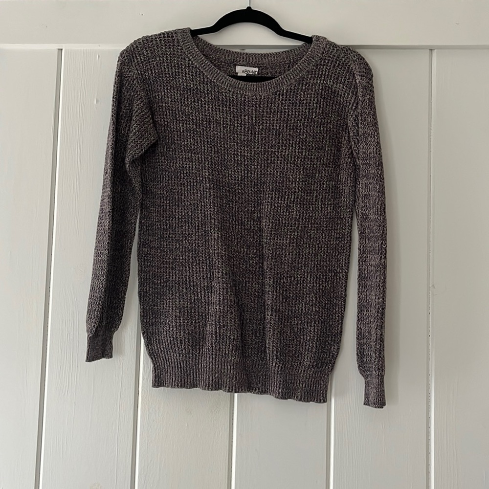Grey sweater